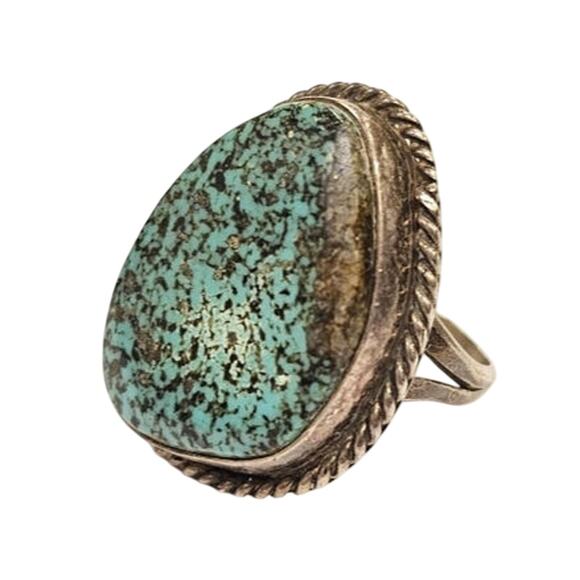 Vintage Navajo Spotted Turquoise Sterling Silver Statement Ring - Picture 2 of 7